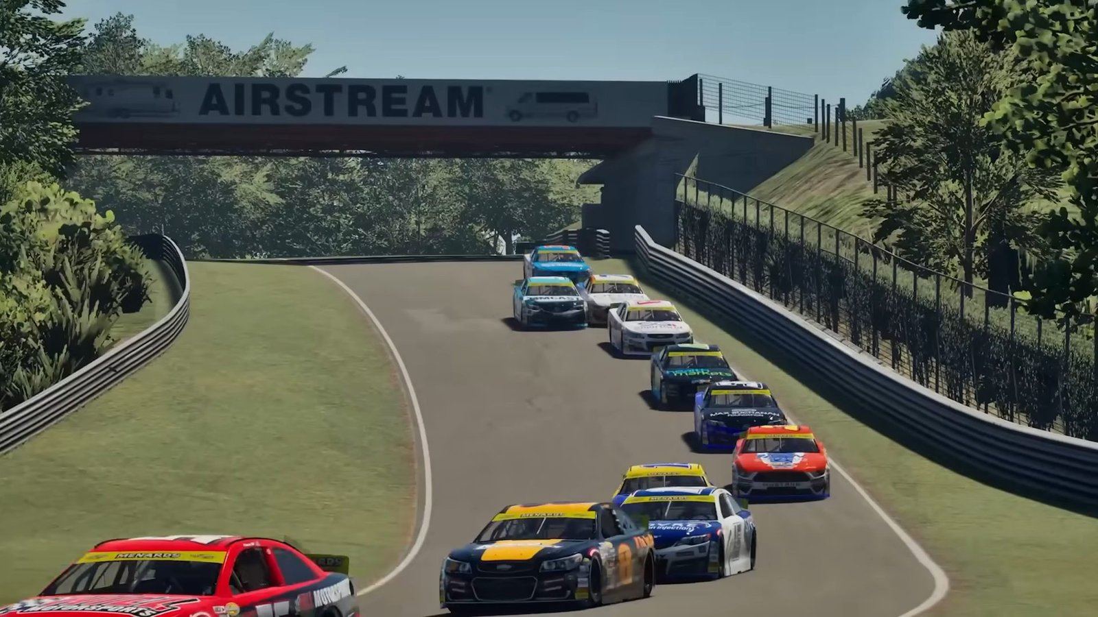NASCAR 25 December update race day scene on track