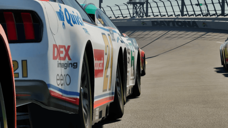 Daytona International Speedway in NASCAR 25 — cars racing through the tri-oval